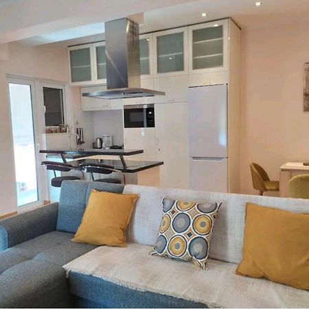 אתונה Stylish -Modern Apartment Heart Of Marousi מראה חיצוני תמונה