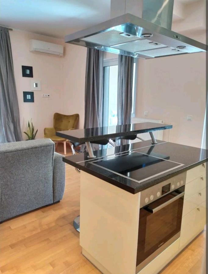 אתונה Stylish -Modern Apartment Heart Of Marousi מראה חיצוני תמונה