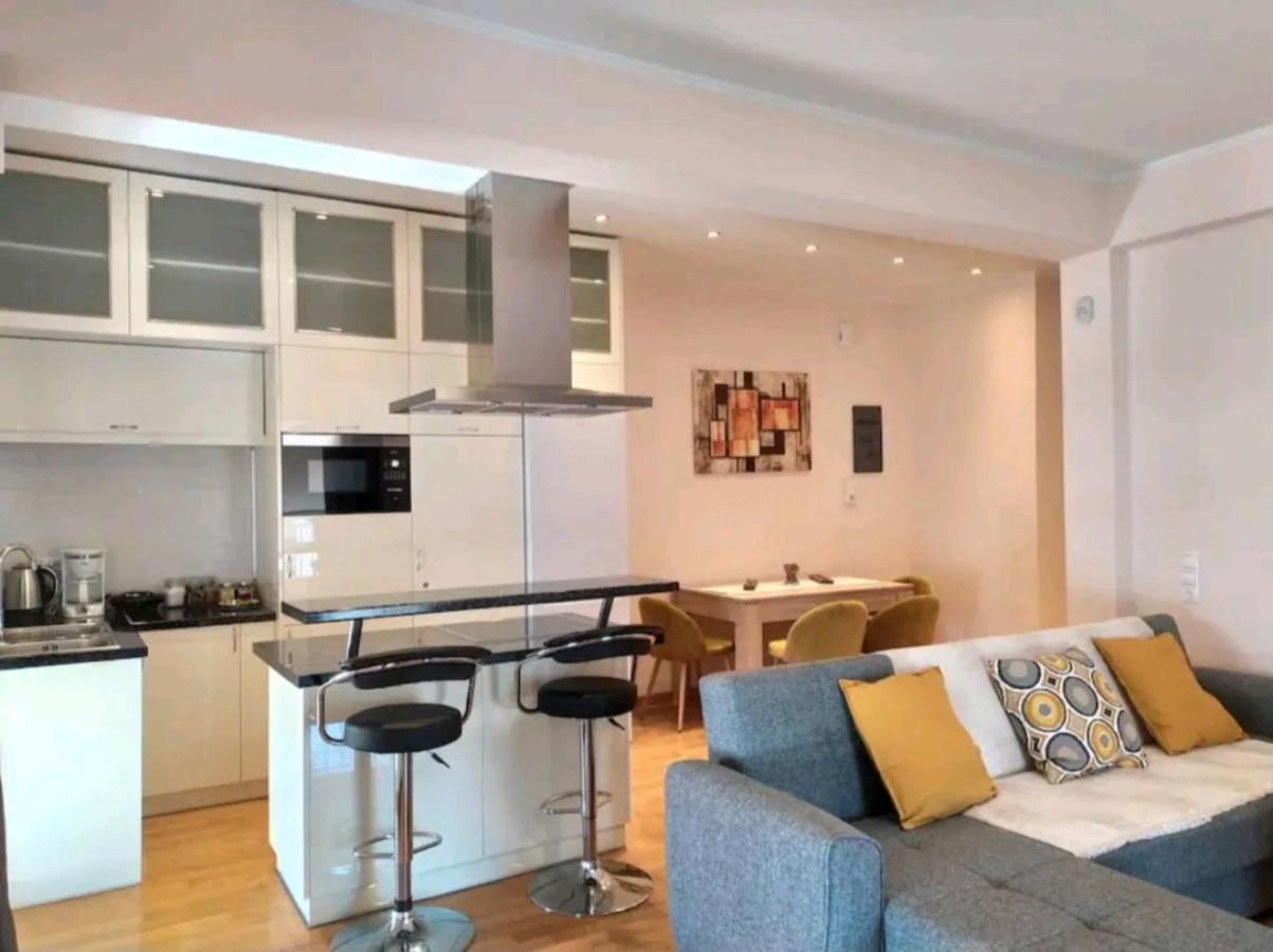 אתונה Stylish -Modern Apartment Heart Of Marousi מראה חיצוני תמונה